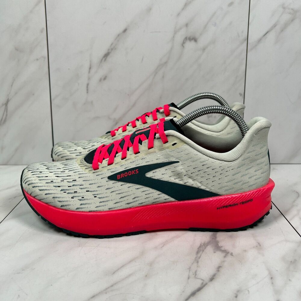 Brooks Women's White and Hot Pink Athletic Running Shoes - Picture 3 of 8